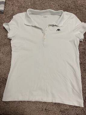 Aéropostale A87 White Pique 5-Button Short Sleeve Polo Shirt